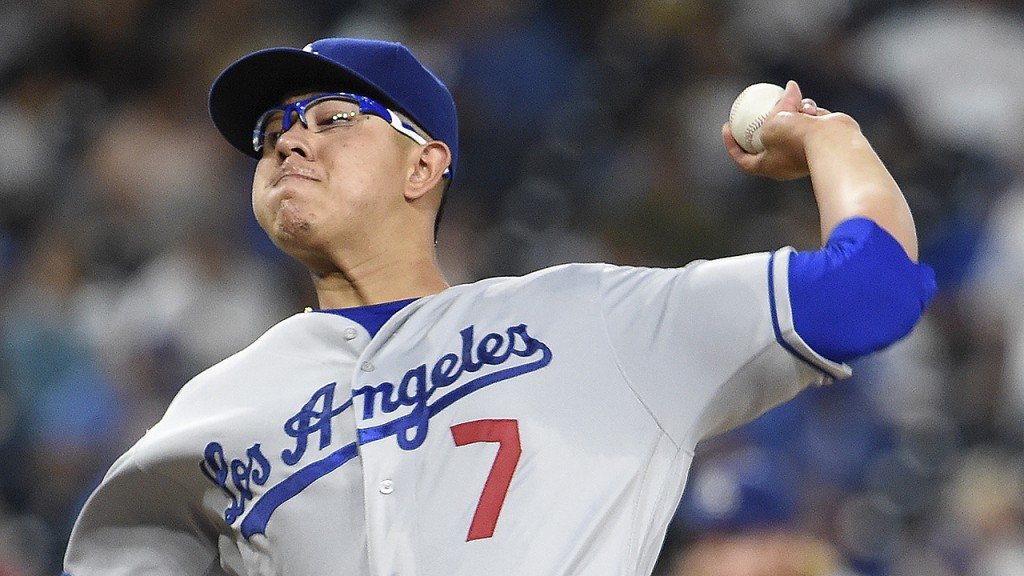 SAN DIEGO, CALIFORNIA - SEPTEMBER 29: Julio Urias #7 of the Los Angeles Dodgers pitches during the second inning of a baseball game against the San Diego Padres at PETCO Park on September 29, 2016 in San Diego, California. (Photo by Denis Poroy/Getty Images)