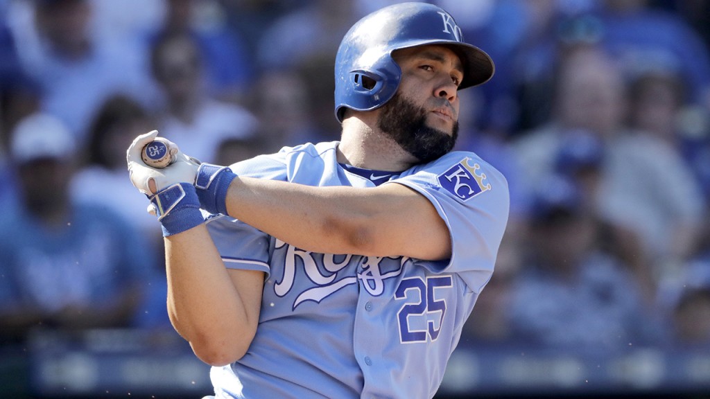 Kansas City Royals' Kendrys Morales bats during the ninth inning of a baseball game against the Detroit Tigers Sunday, Sept. 4, 2016, in Kansas City, Mo. The Tigers won 6-5. (AP Photo/Charlie Riedel)