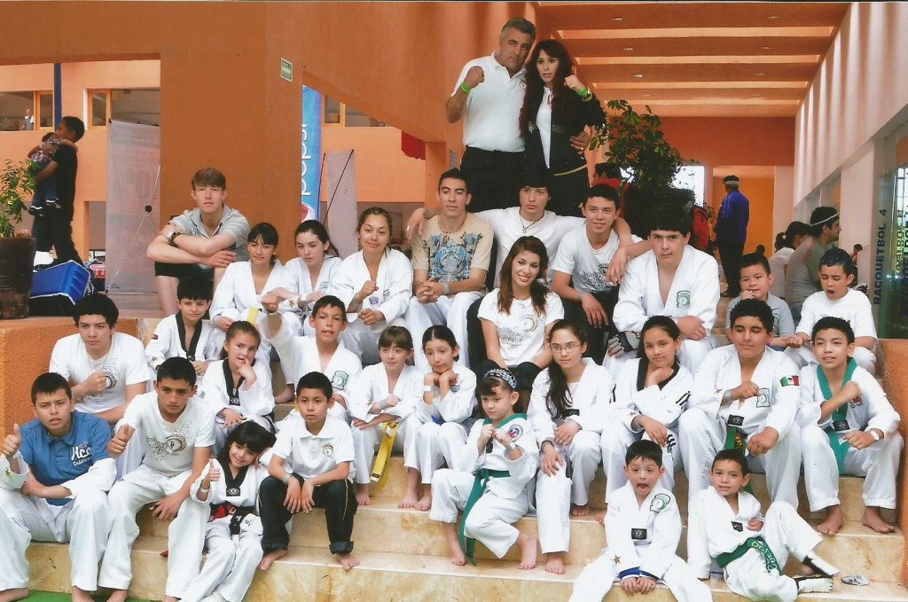 Delegacion Ordoñez Tae Kwon Do paricipo en Mudnial abierto de SAN lUIS pOTOSI.