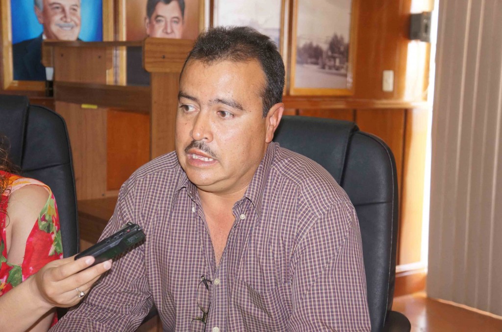 JAVIER PÉREZ DOMINGUEZ SUBDIRECTOR DE DIF MUNICIPAL