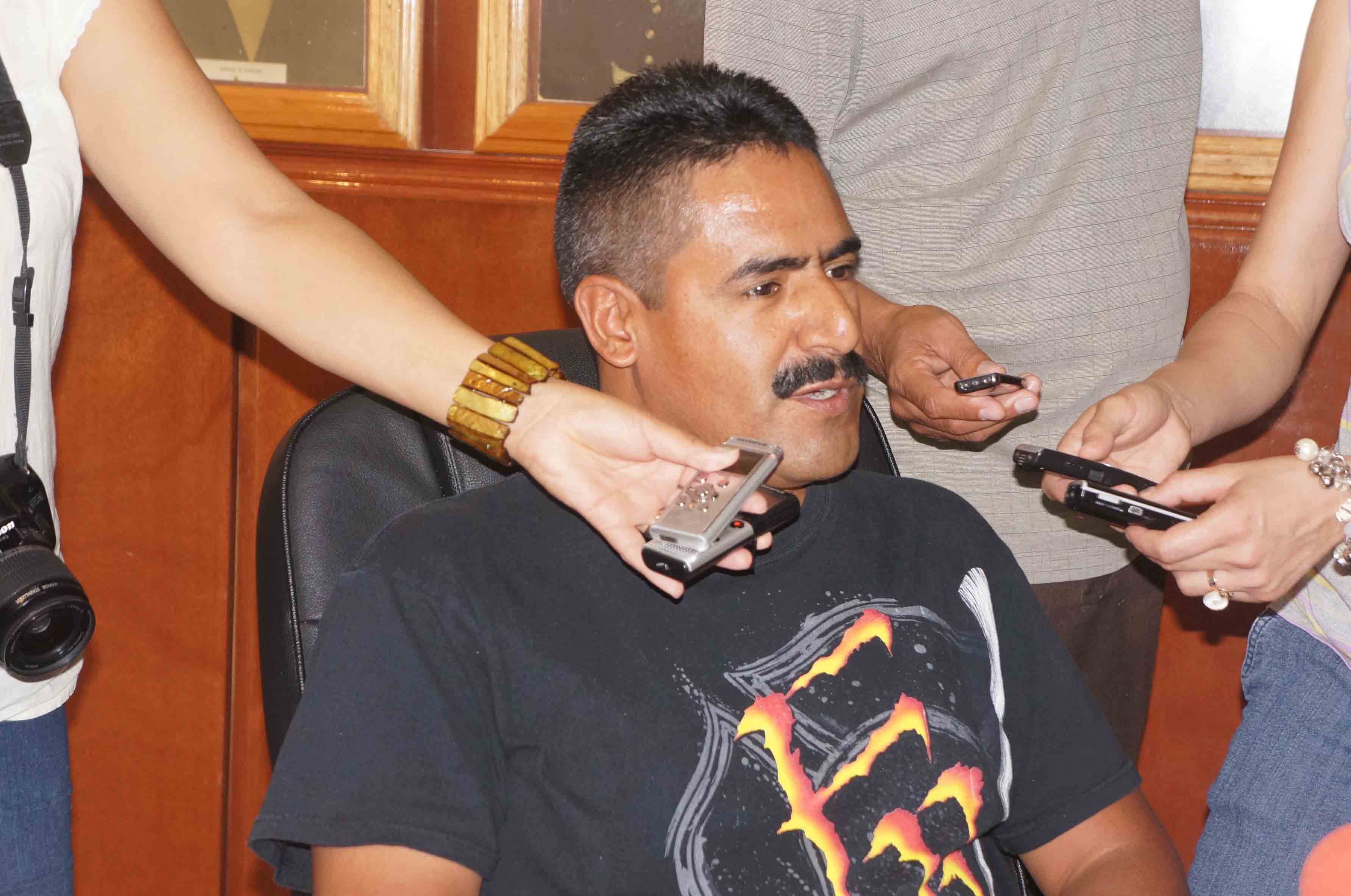 SUBCOMANDANTE DE BOMBEROS MANUEL GUERRERO ESCONTRÍAS