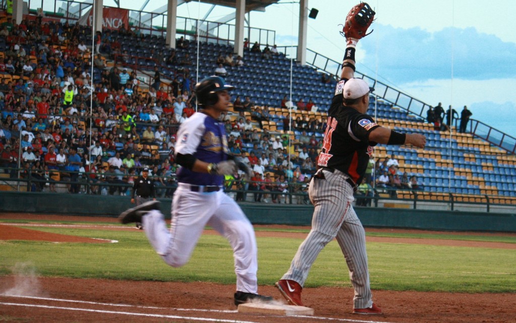 3agosto_mineros-vs-dorados_luis_urbina_outen1a