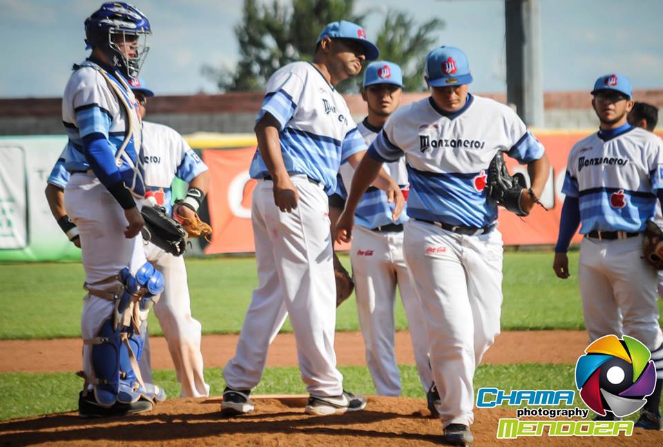 GALERIA. SEMIFINAL MANZANEROS VS MINEROS.