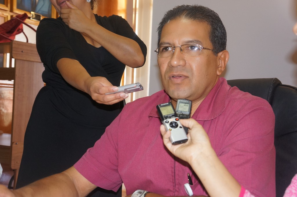 DOCTOR ELÍAS OSUNA
