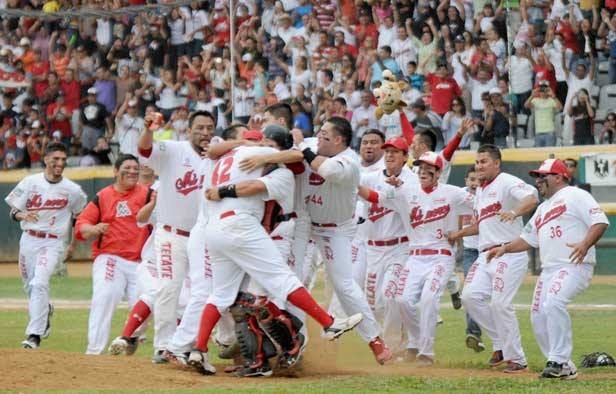 1184876_10151575470761627_1609083190_n