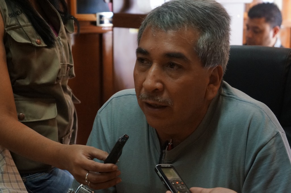 ABEL CERA, DE OBRAS PÚBLICAS