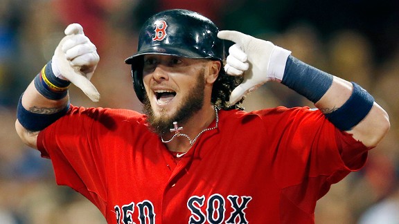 mlb_a_saltalamacchia_b1_576