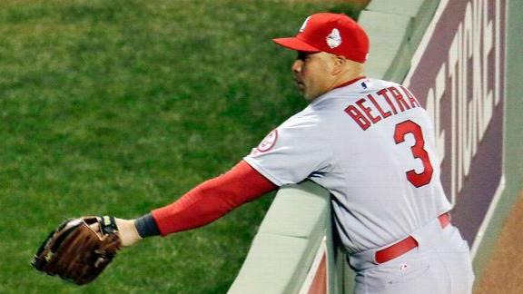 dm_131024_Beltran_Suffers_Rib_Injury