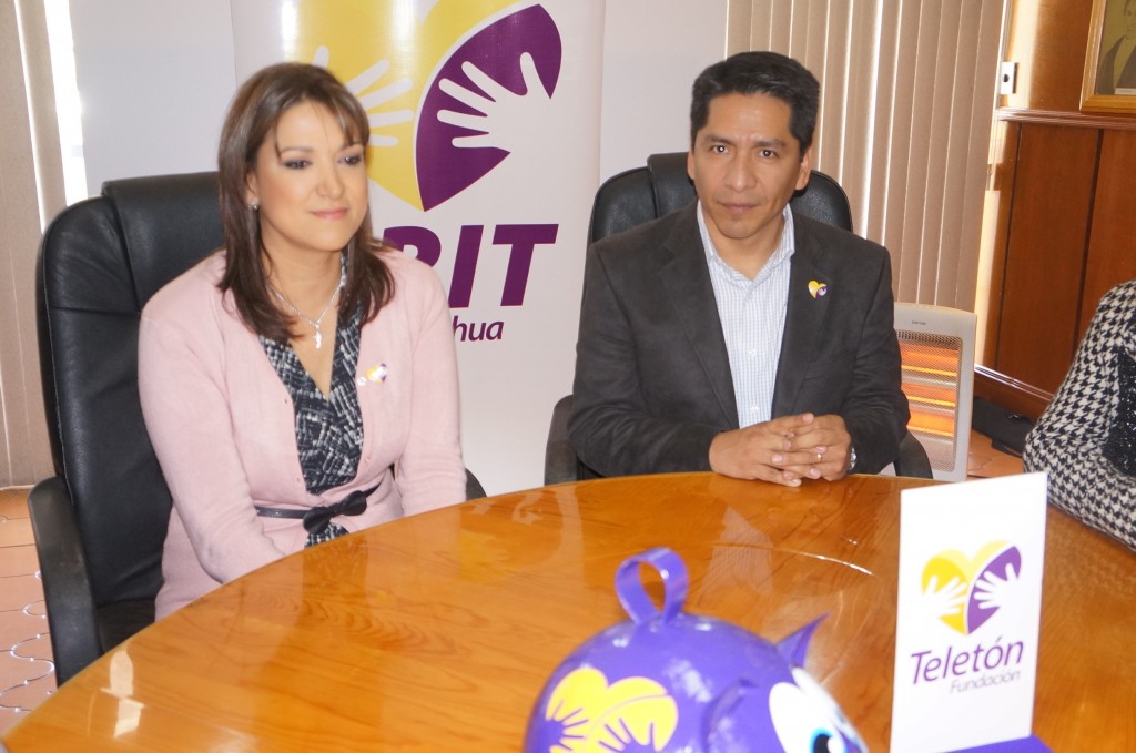 LAURA RODRIGUEZ Y EFRAIN MONROY,  DEL CRIT TELETÓN CHIHUAHUA