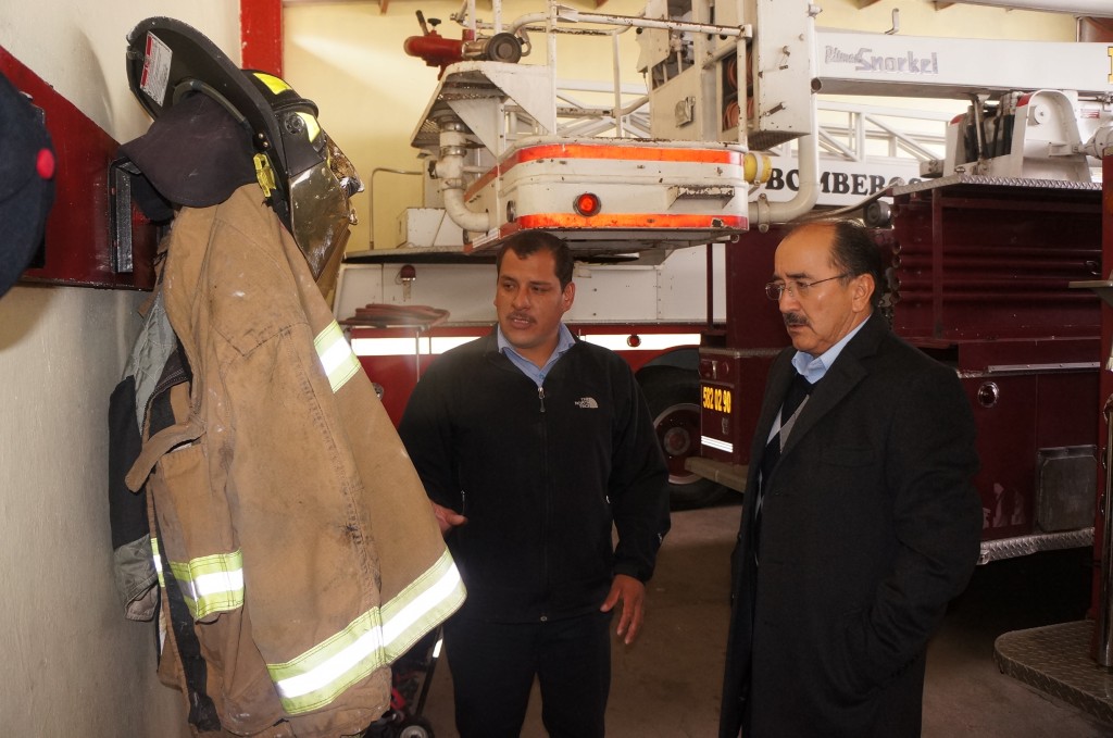 REVISA ALCALDE CONDICIONES DE UNIFORMES