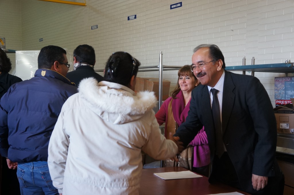 ENTREGAN COCINAS COPUSI