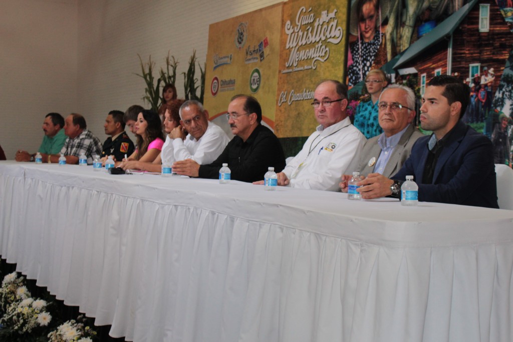 PRESENTACIÓN DE GUÍA TURÍSTICA