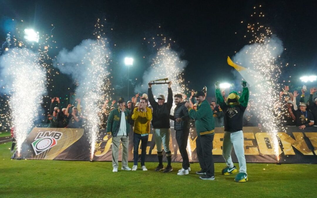 BICAMPEONATO EMPLUMADO EN LA LIGA INVERNAL MEXICANA