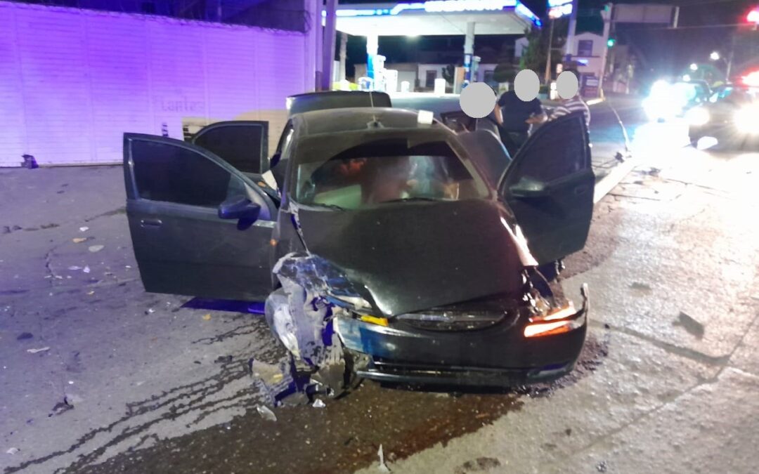 CHOQUE POR LA CALIFORNIA CON LESIONADO