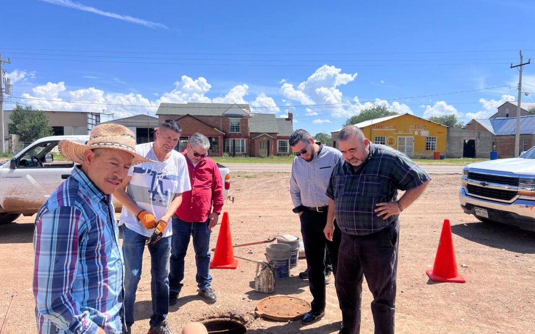ALCALDE ELECTO SALVADOR VILLA TRABAJA EN REHABILITACIÓN DE DRENAJE EN BASUCHIL