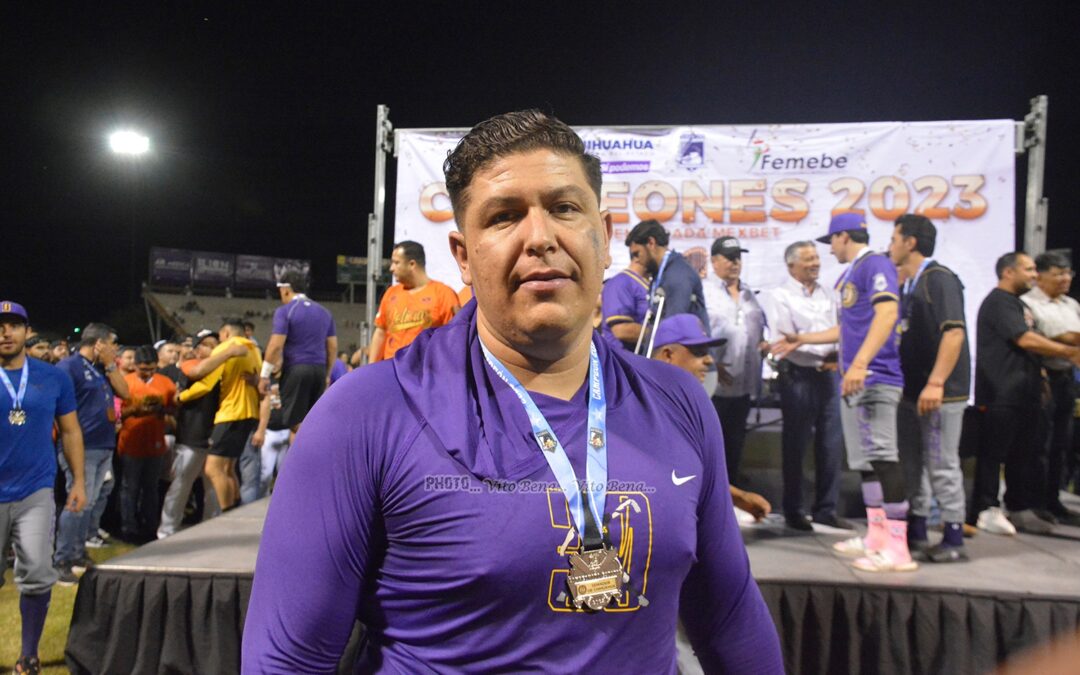 JAVIER  “PIOLIN” HERNANDEZ