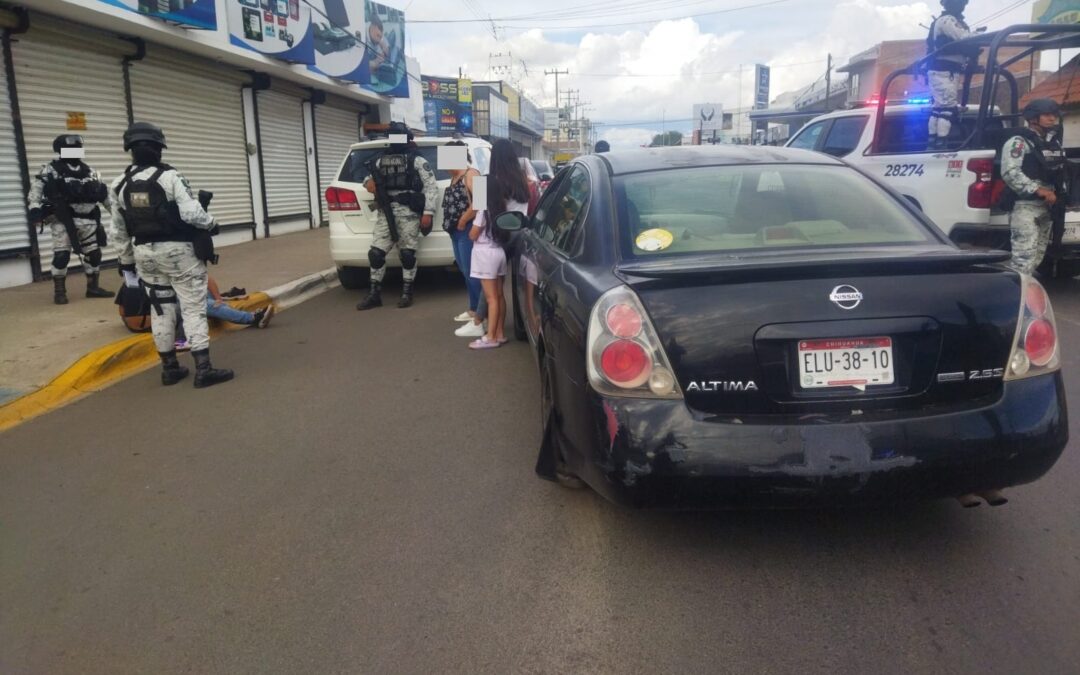 ATROPELLAN A MUJER Y SU HIJA DE 6 AÑOS