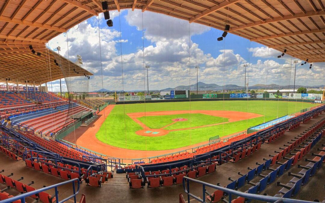 ESTADIO  CUAUHTÉMOC CUMPLIÓ 21 AÑOS