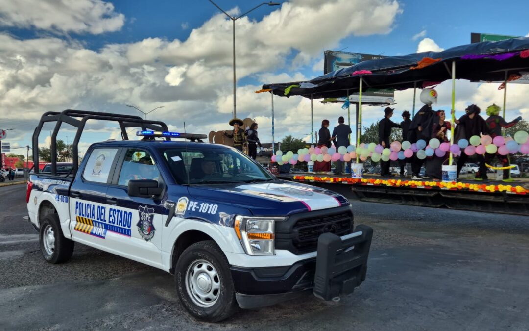 POLICIA VIAL, PREVENTIVA Y DEL ESTADO BRINDARON SEGURIDAD EN EL DESFILE  POR EL 33 ANIVERSARIO DEL TEC.