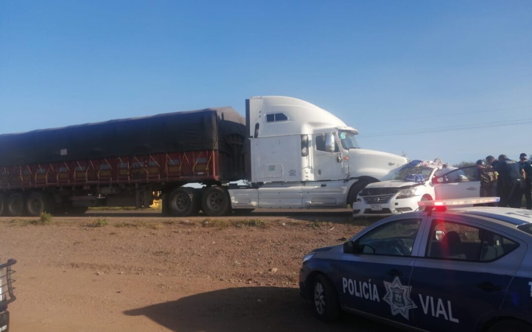 APARATOSO CHOQUE CONDUCTORA LESIONADA