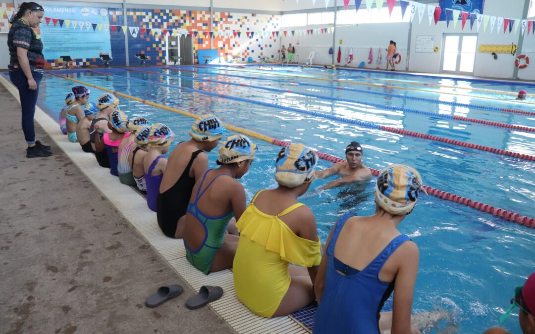 NIÑAS Y NIÑOS SIGUEN “NADANDO POR CUAUHTÉMOC”