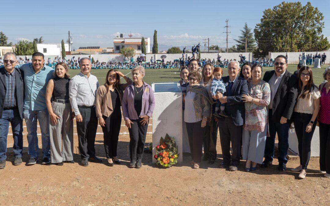 NOMBRAN “HUMBERTO PEREZ HOLGUIN” CANCHA DE LA FEDERAL 18