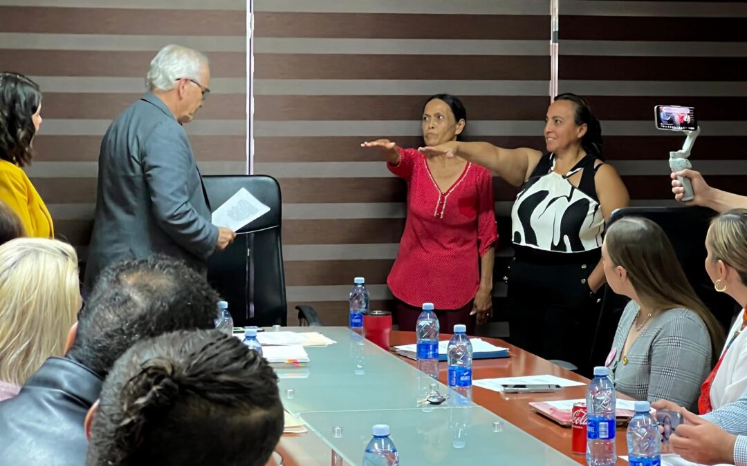 TOMA PROTESTA ALICIA ACOSTA  COMO PRESIDENT,E DEL SECCIONAL LÁZARO CÁRDENAS