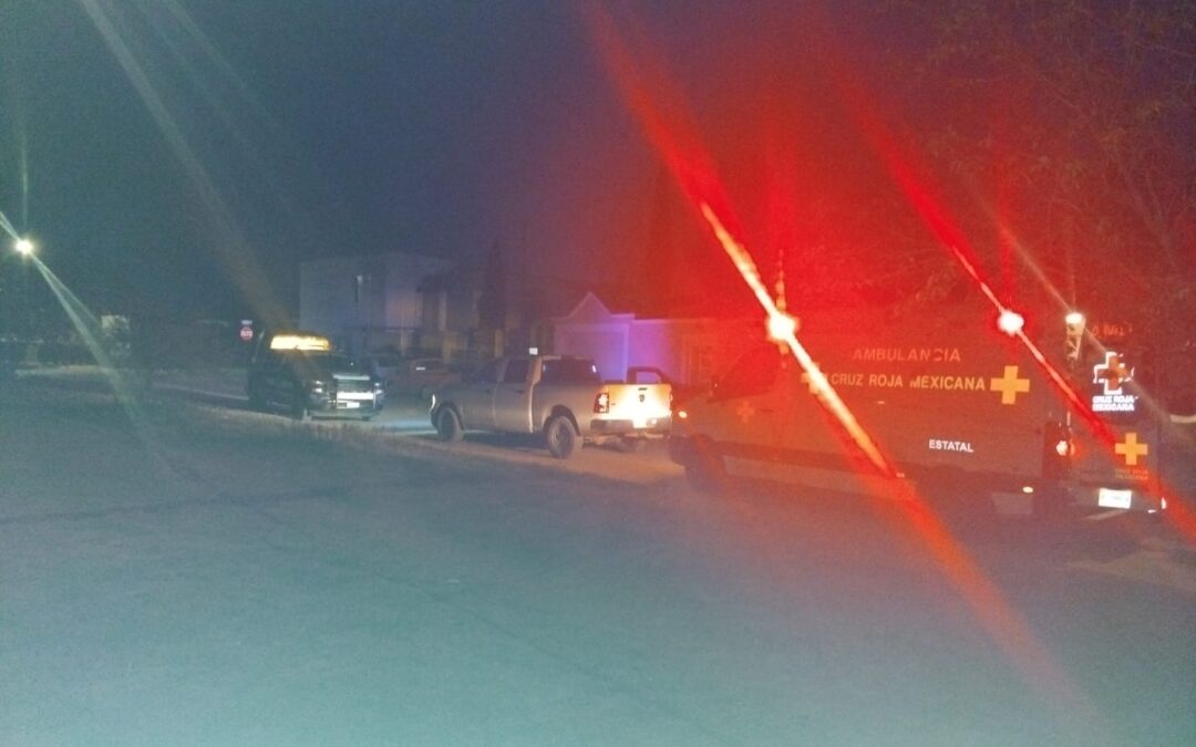 MUJER ATACA CON BATE A SU ESPOSO