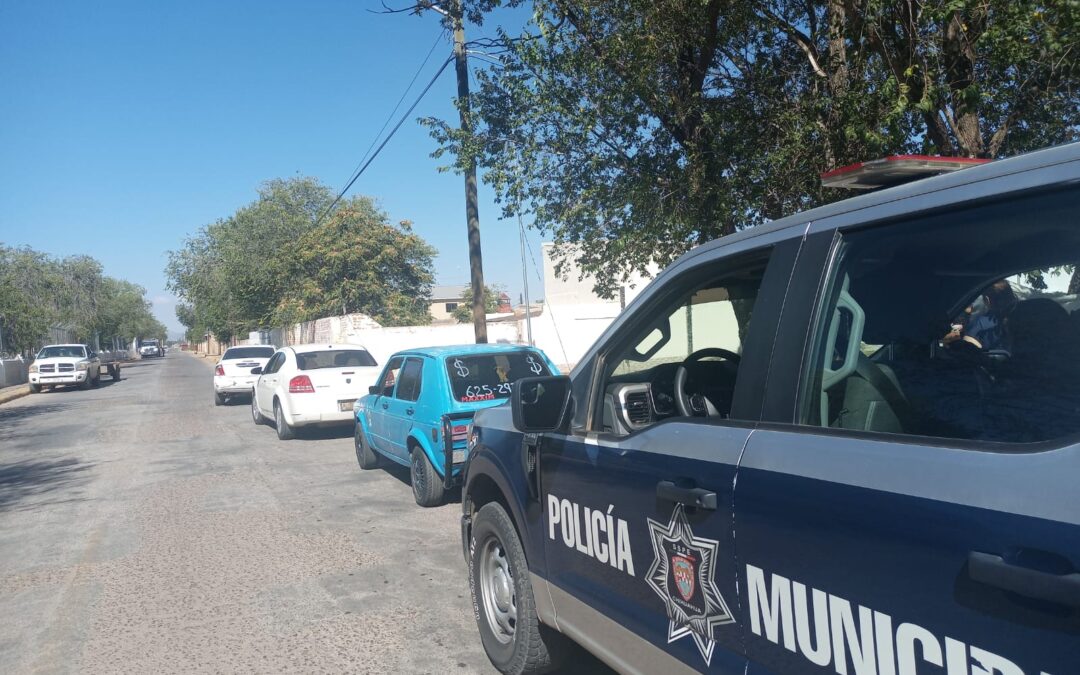 CON VIOLENCIA ASALTAN  A CONDUCTORA