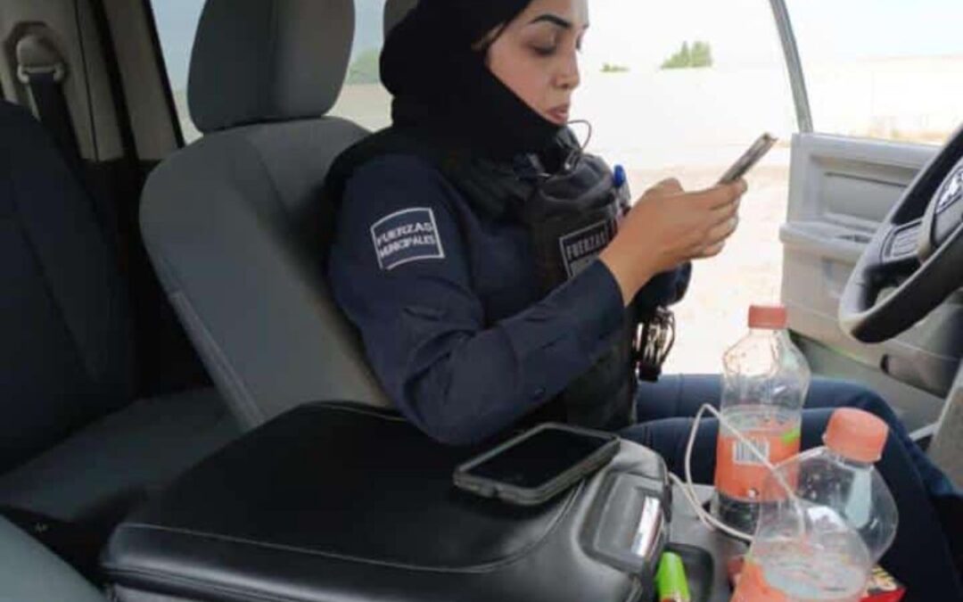 AGENTE PIERDE LA VIDA  ARROLLADA POR UN VEHICULO