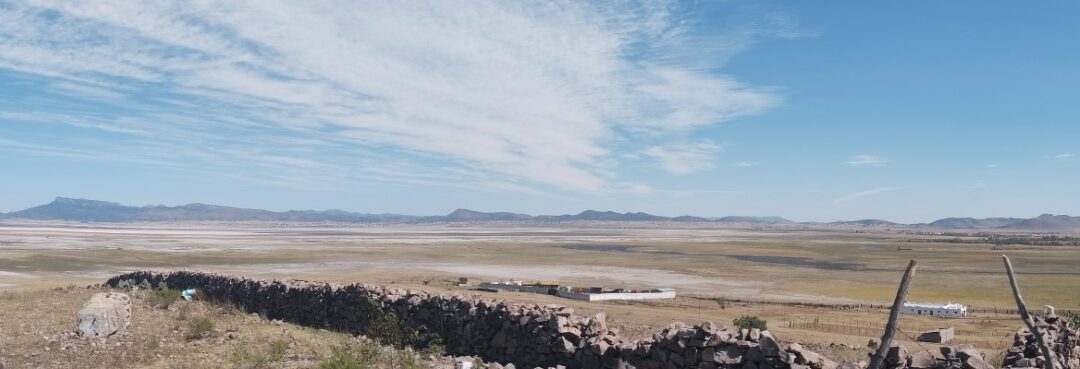 LAGUNA  DE BUSTILLOS