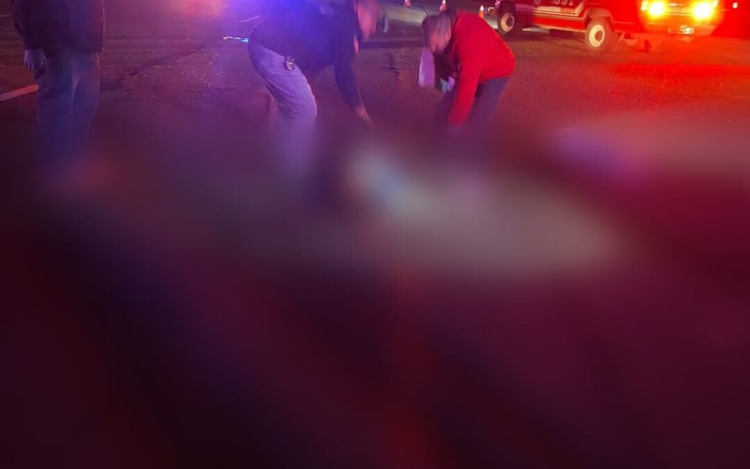 SALIDA A LA JUNTA ATROPELLAN Y MUEREN MUJER Y HOMBRE