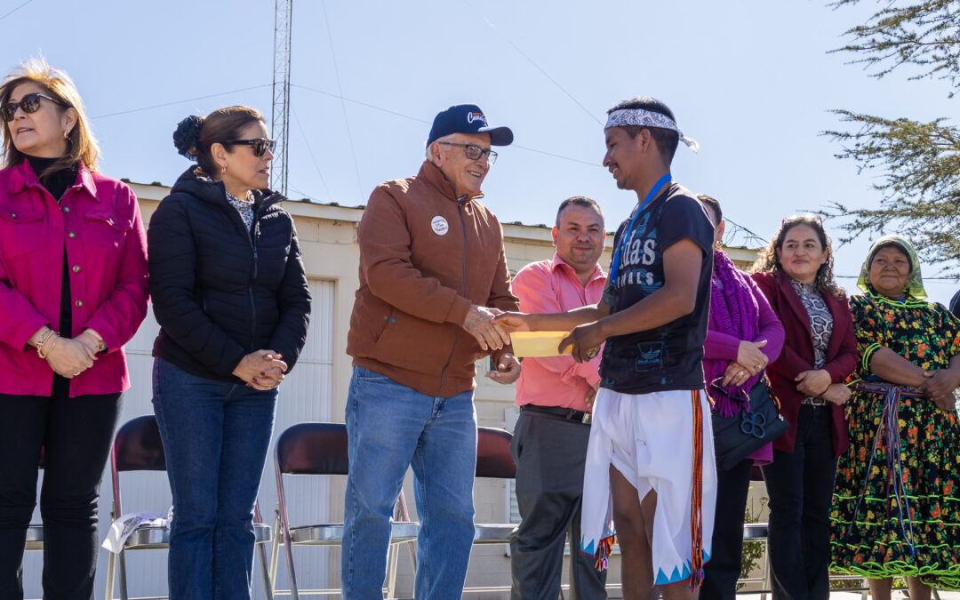 GANA PORFIRIO BAUTISTA CARRERA DE LA BOLA RARAIPAME