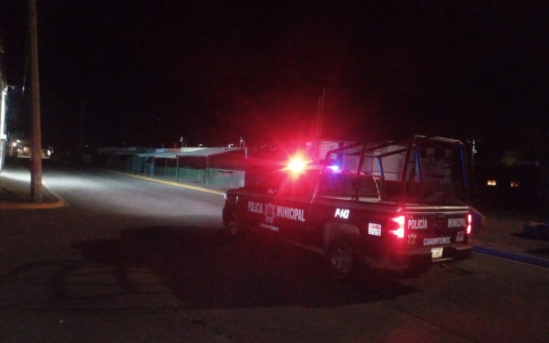 DAÑAN CHAPA DE CAMIONETA SE LLEVAN DINERO Y OTROS ARTICULOS