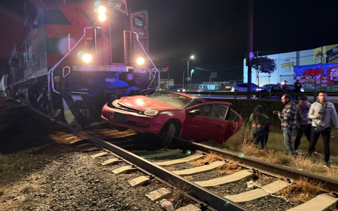 CHOQUE CONTRA TREN SIN LESIONADOS