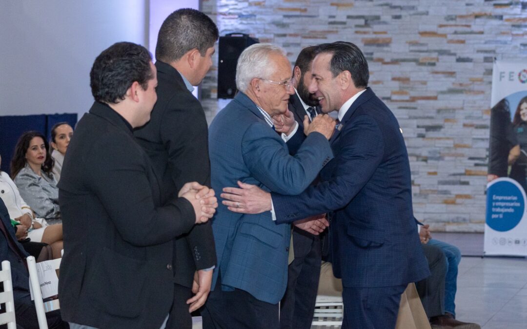 A FECHAC LA GUIA EL COMPROMISO Y SOLIDARIDAD: BETO PÉREZ