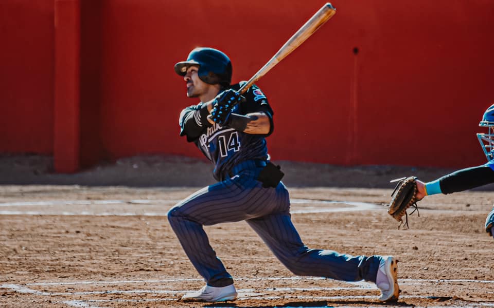 BRYAN GÓMEZ LIDER EN BATEO