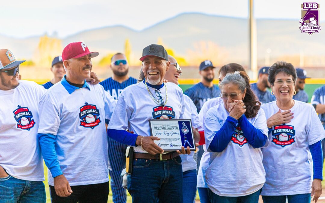 HOMENAJE A REY GÁLVEZ
