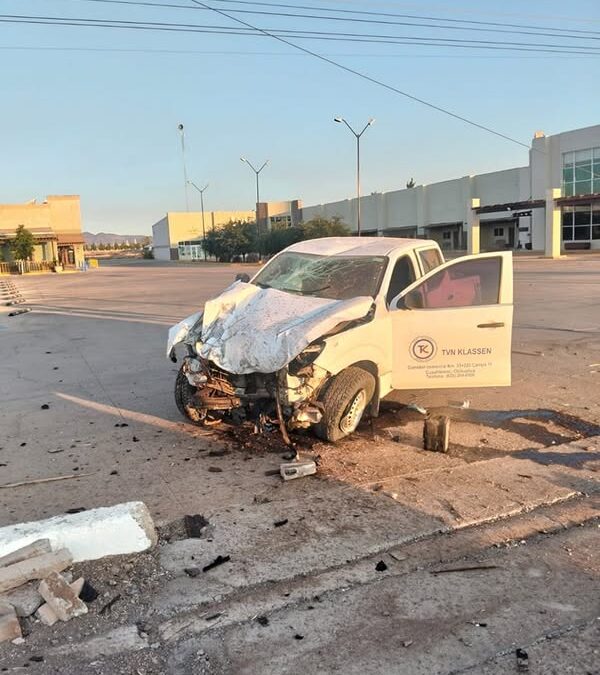 PIERDE EL CONTROL Y CHOCA