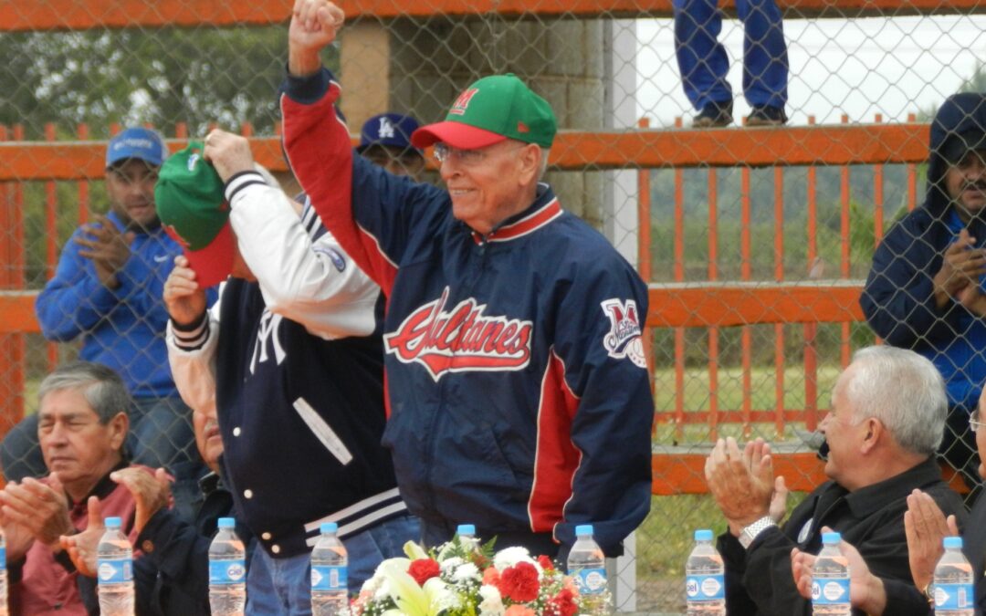 2016 ANGEL MACIAS (+) EN EL ESTADIO FOCHOLO