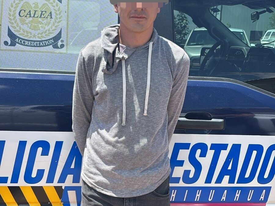 DETENIDO POR ROBO DE VEHICULO