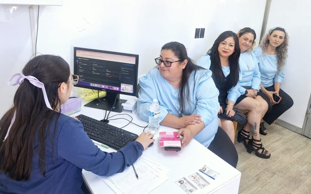 OFECEN PREVENCIÓN DE CÁNCER DE MAMA Y CÉRVICOUTERINO  A EMPLEADAS MUNICIPALES