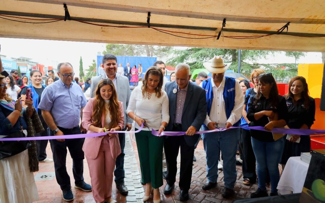 ADULTOS MAYORES REALIZARÓN EXPOSICIÓN DE PINTURA