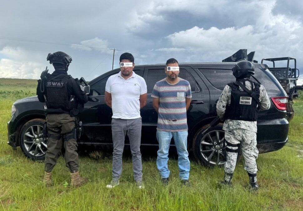 DETIENEN A DOS HOMBRES  EN CUAUHTÉMOC CON VEHICULOS ROBADOS  BLINDADOS