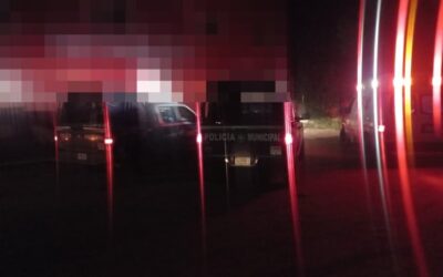 DISCUTIÓ CON SU PAREJA Y LA ARROJÓ DEL VEHICULO EN MOVIMIENTO