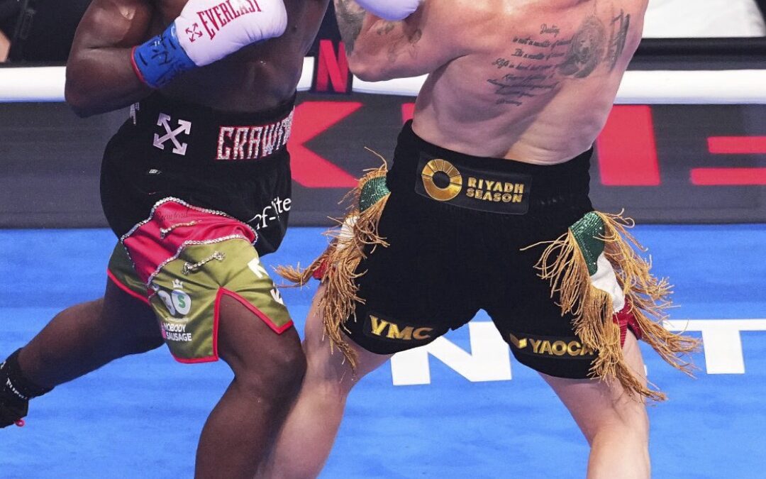 DERROTAN AL CANELO ÁLVAREZ