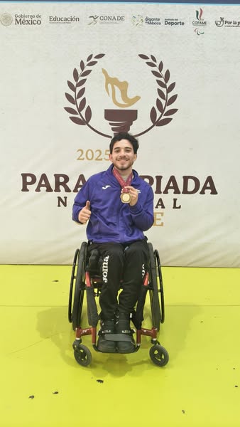 ERICK MONCADA CONSIGUE EL ORO