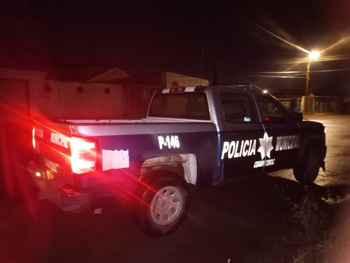 INVITA A DAMA A SU CASA Y SE LLEVA SU VEHICULO