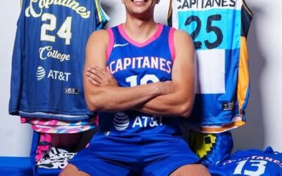 ESTEBAN ROACHO CON CAPITANES