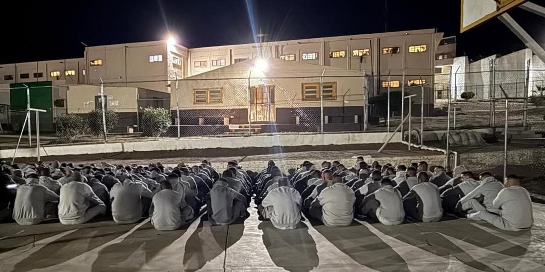 OPERATIVO DE REVISIÓN EN CERESO DE CUAUHTEMOC